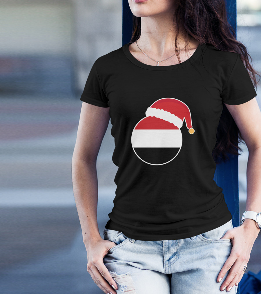 Christmas Yemen Flag Santa Claus Hat T-Shirt