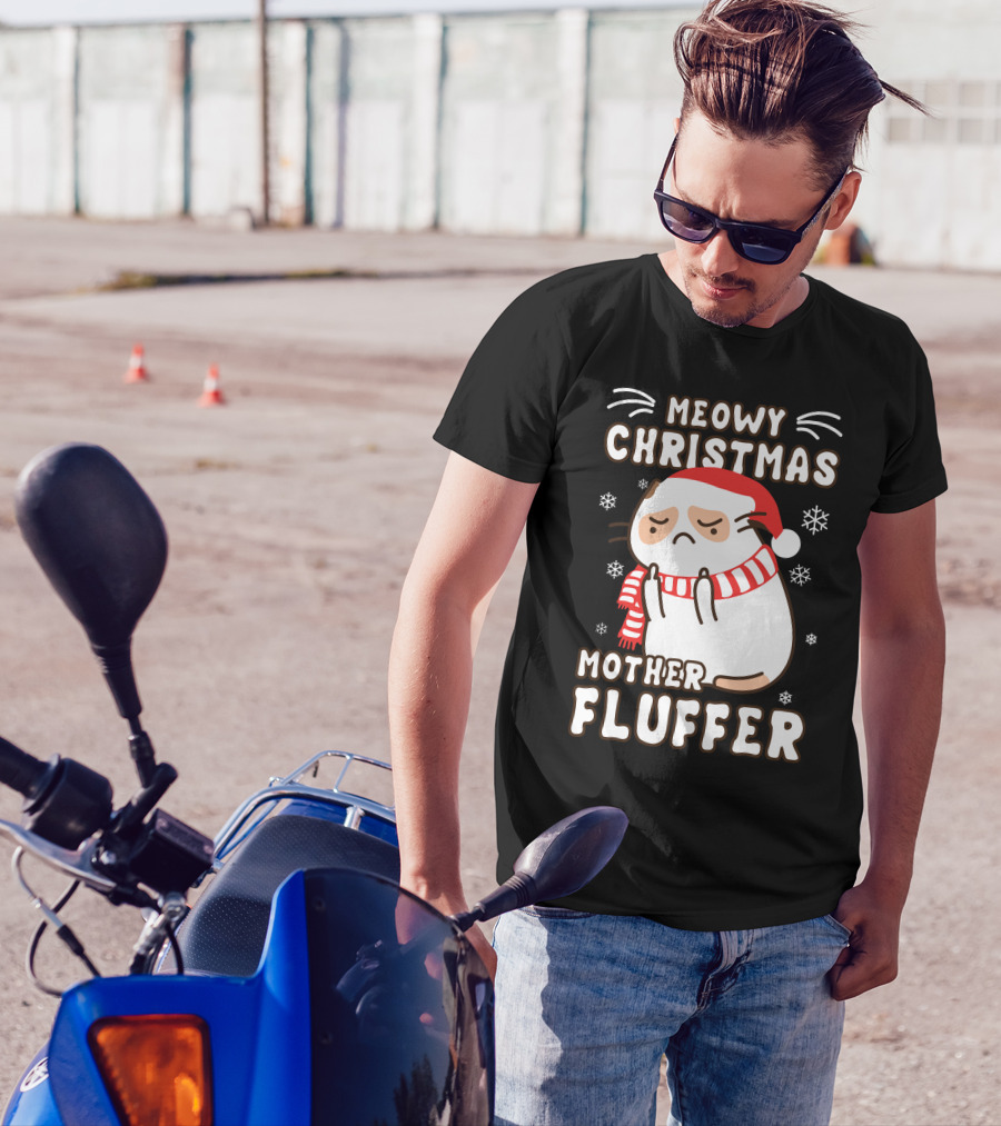 Meowy Christmas Mother Fluffer Santa Cat Snowflakes T-Shirt