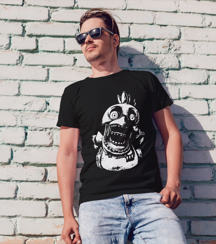 Five Nights At Freddy's Chica Character Distressed T-Shirt