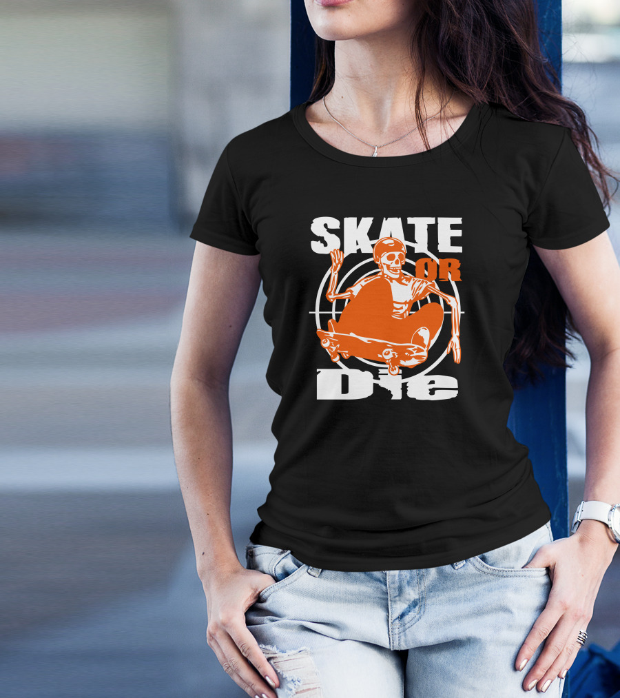 Skeleton Skate Or Die Skateboarder T-Shirt