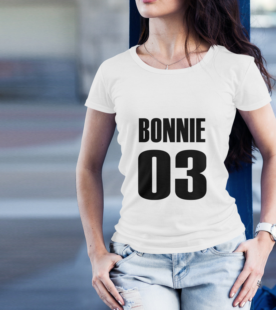 BONNIE 03 T-Shirt