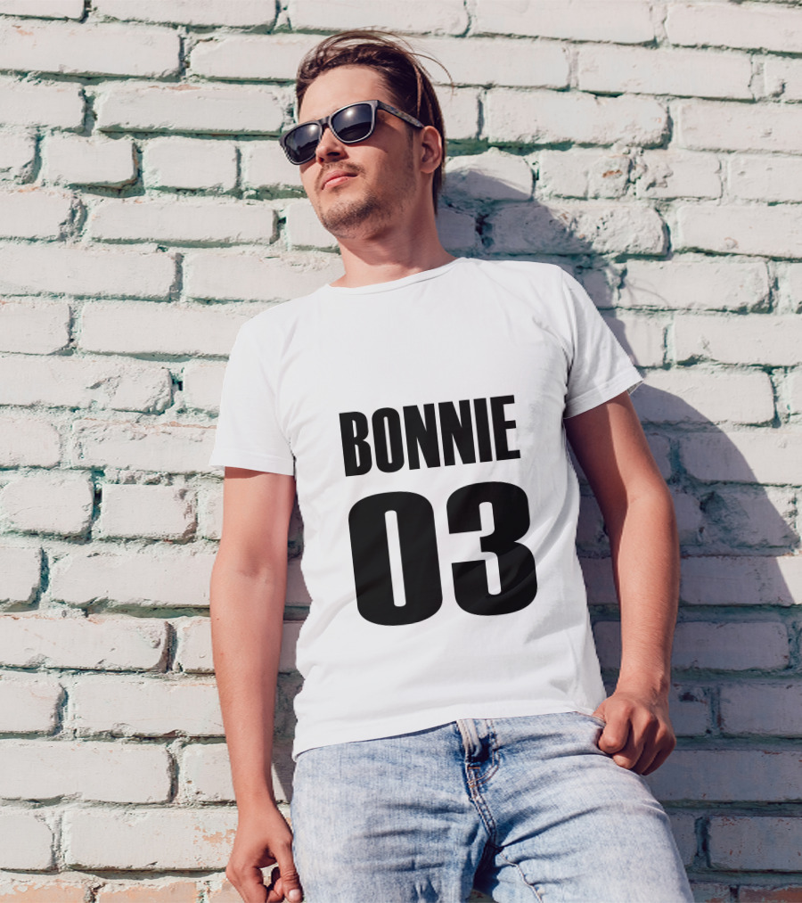 BONNIE 03 T-Shirt