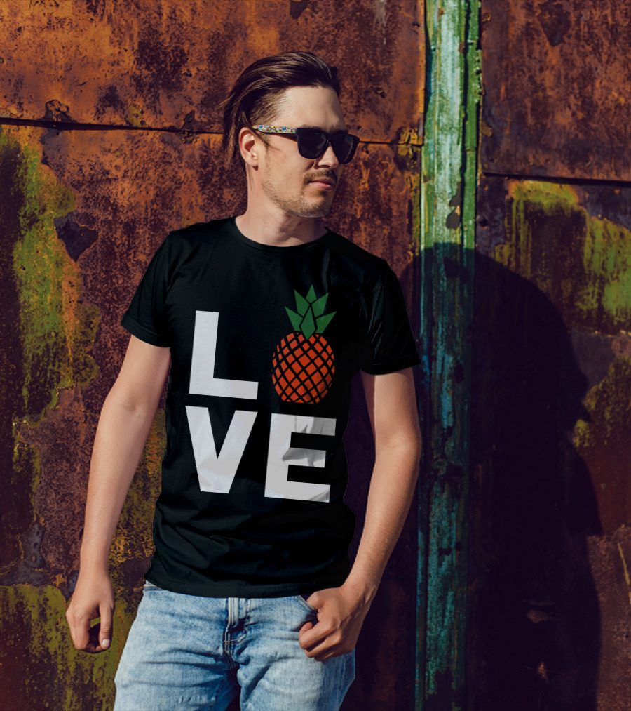 LOVE Pineapples T-Shirt