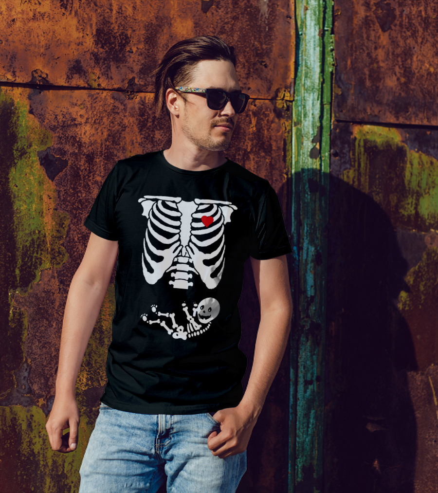 Skeleton Baby Pregnancy Skeletons Heart T-Shirt