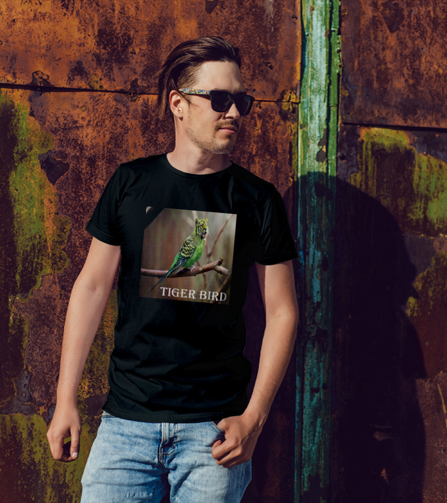 TIGER BIRD Tiger Face Parrot Body T-Shirt