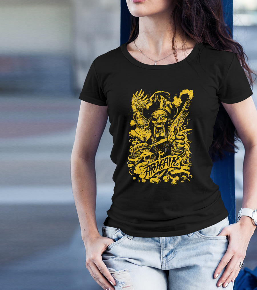 Arkaik Pirate Skull Parrot Pistol T-Shirt