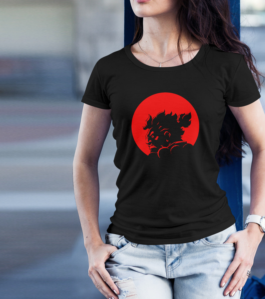 Great Devil Akuma Silhouette Red Circular Background Street Fighter T-Shirt