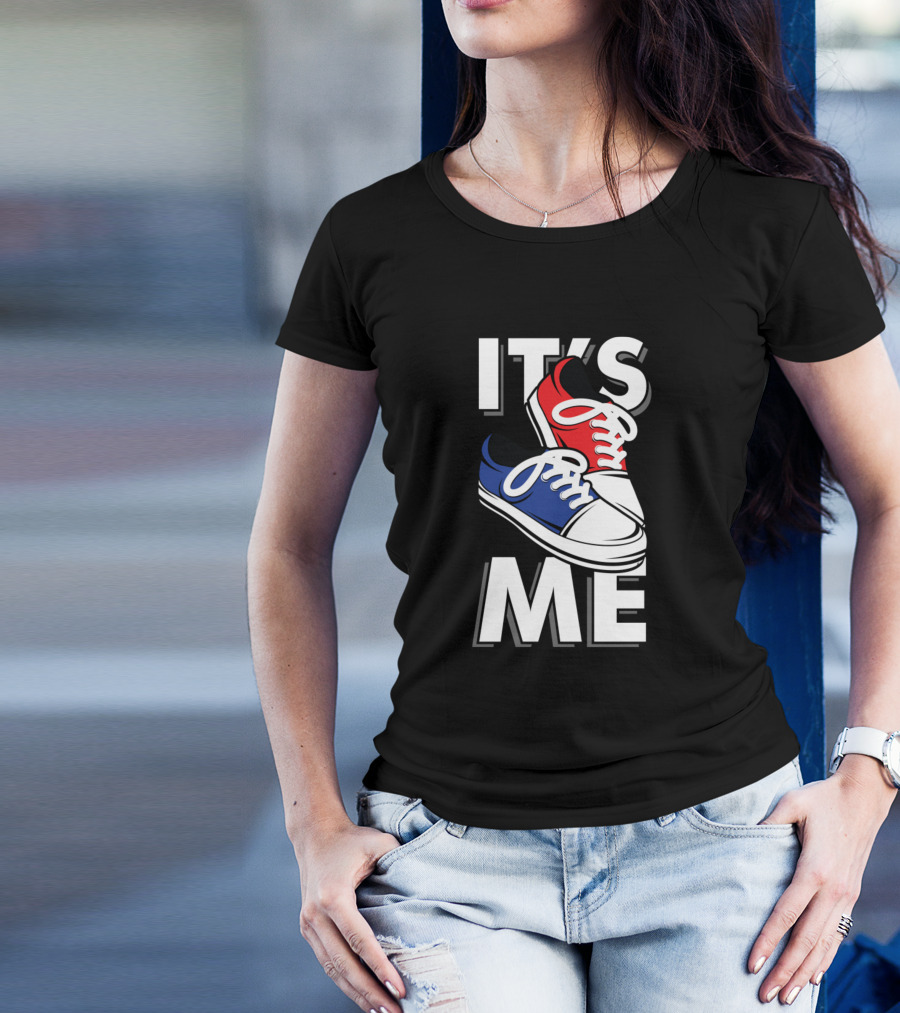IT'S ME Red And Blue Sneaker T-Shirt