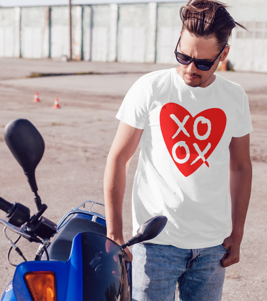 XO XO Red Heart T-Shirt