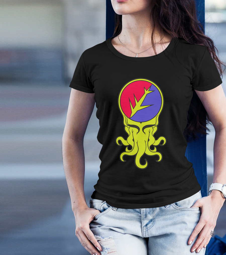 Steal Your Cthulhu Skull Lightning Tentacles T-Shirt
