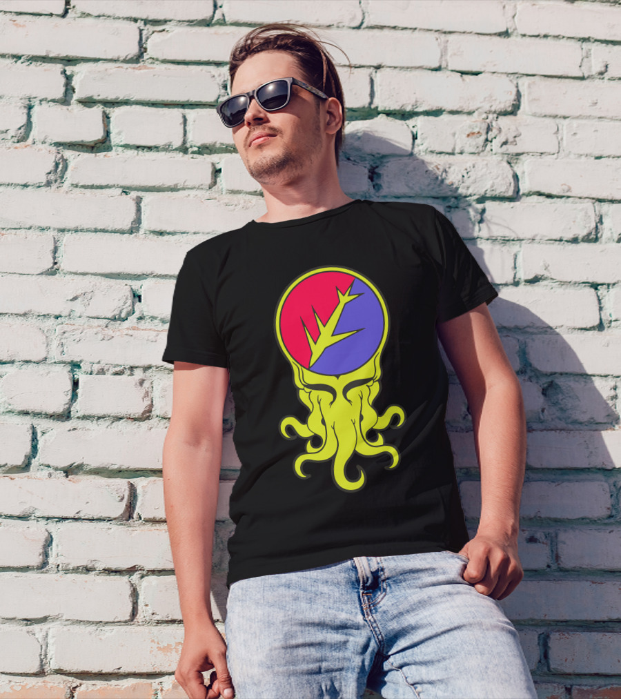 Steal Your Cthulhu Skull Lightning Tentacles T-Shirt