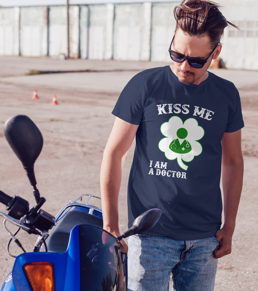 Kiss Me I Am A Doctor Stethoscope Shamrock T-Shirt