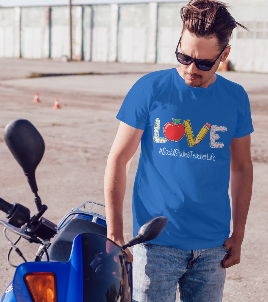 LOVE Apple Pencil Ruler Social Studies Teacher Life T-Shirt