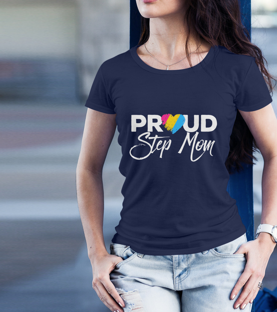 Proud Step Mom Pansexual Pride Heart T-Shirt