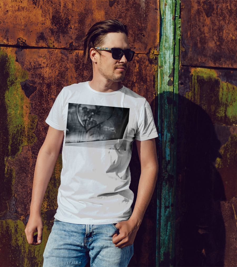 Bette Plus Tina 4Ever Heart Symbol Jennifer Beals T-Shirt