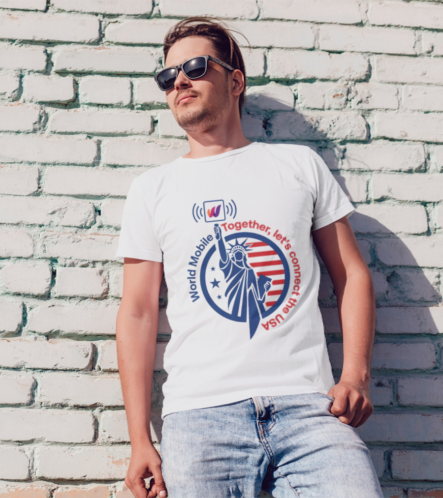 World Mobile Statue Of Liberty Connect The USA T-Shirt