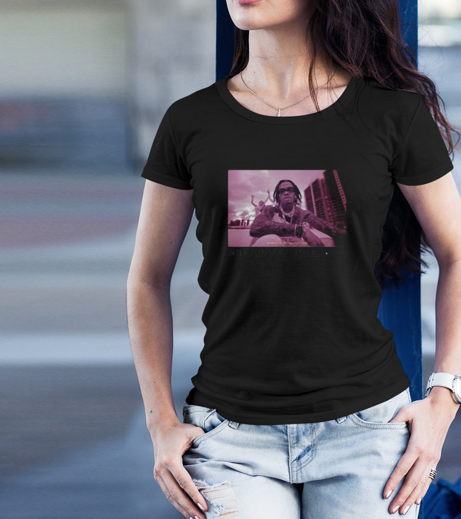 Gunnawunna #Fukumean Urban Style With Pink Tint And Skyline Background T-Shirt