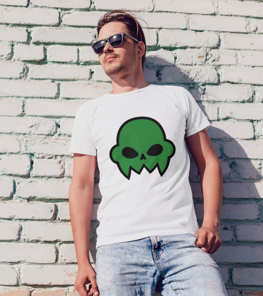 Jake's Green Skull Iconic Halloween Shadow T-Shirt