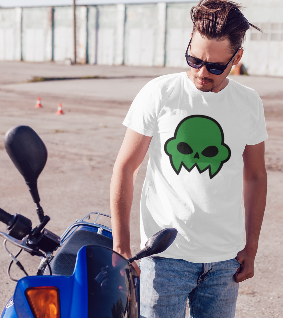Jake's Green Skull Iconic Halloween Shadow T-Shirt