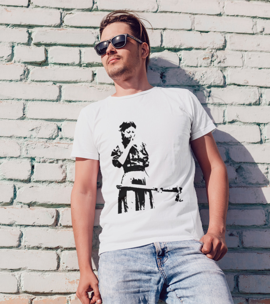 Mia Goth Pearl Film Character With Weapon T-Shirt