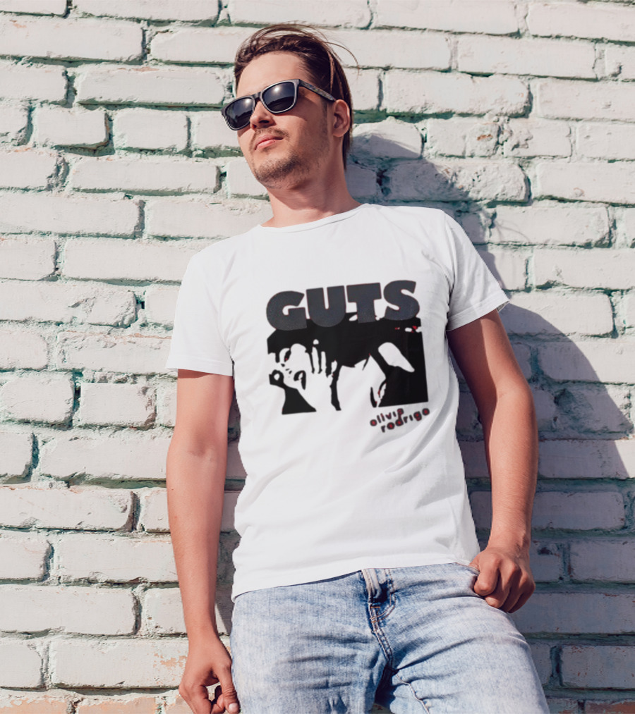 Guts Red Glittering Shadowy T-Shirt