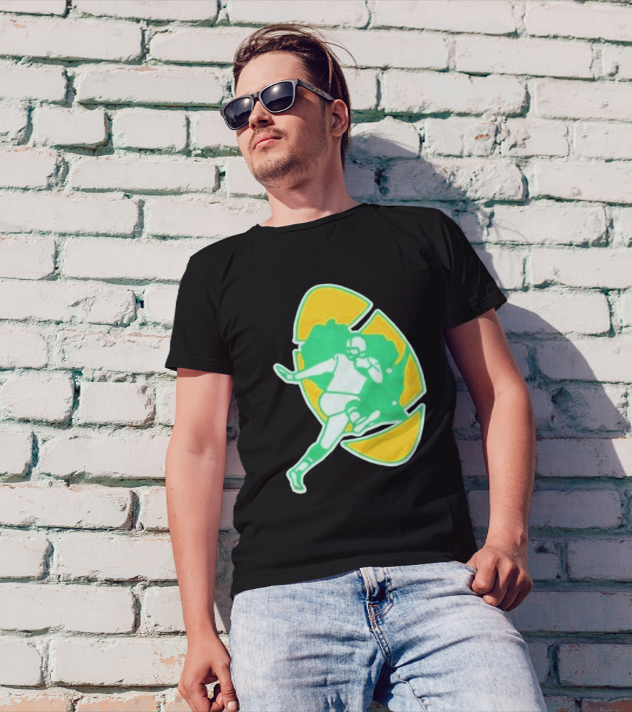 Green Bay Packers Alt Logo 1956 Retro Football Player Emblem T-Shirt