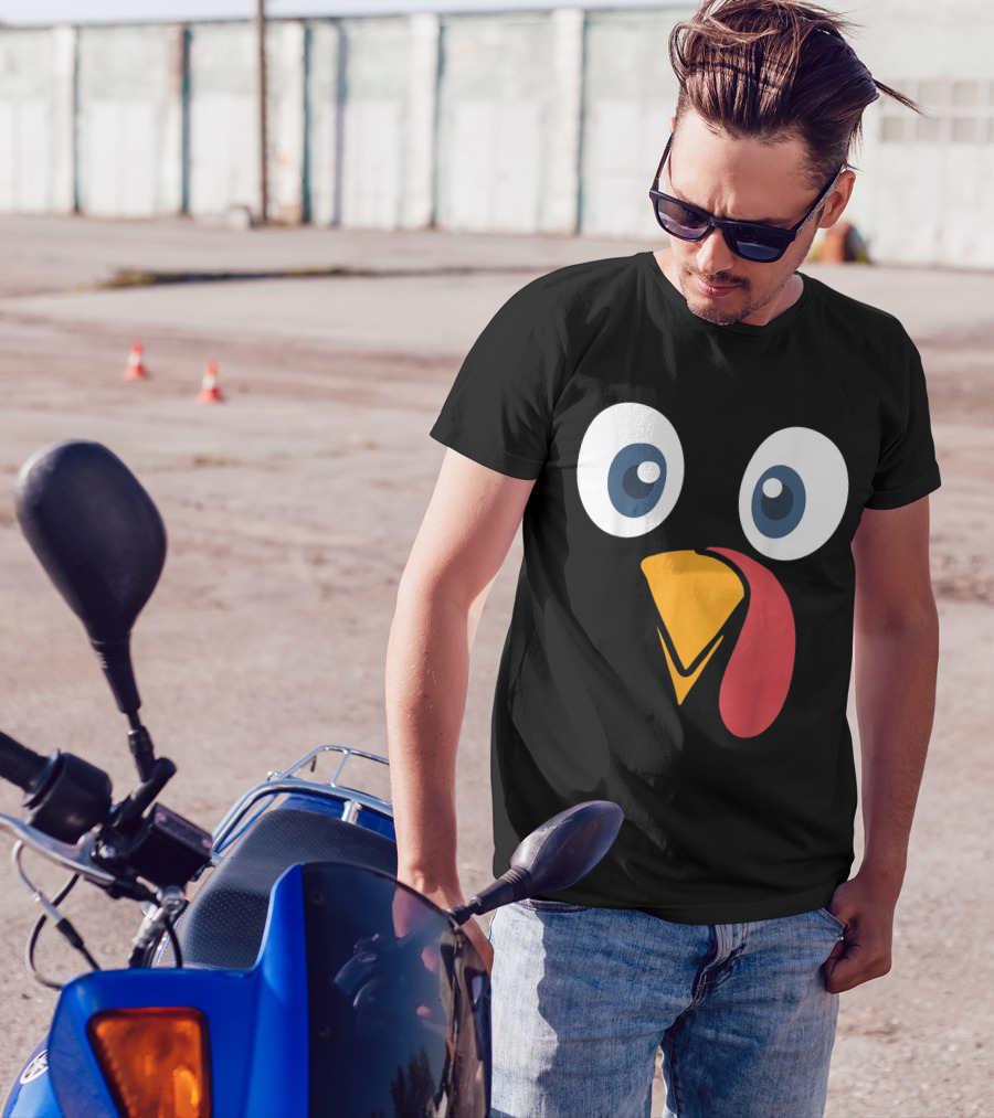 Thanksgiving Turkey Face Cartoon Eyes Beak And Snood T-Shirt