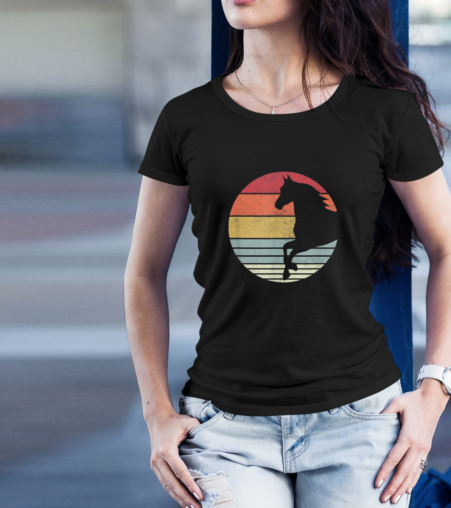 Vintage Riding Horses Retro Sunset T-Shirt