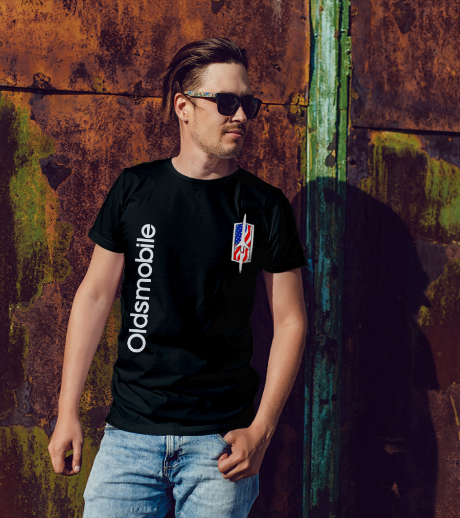 Oldsmobile Classic Logo With American Rocket Symbol T-Shirt