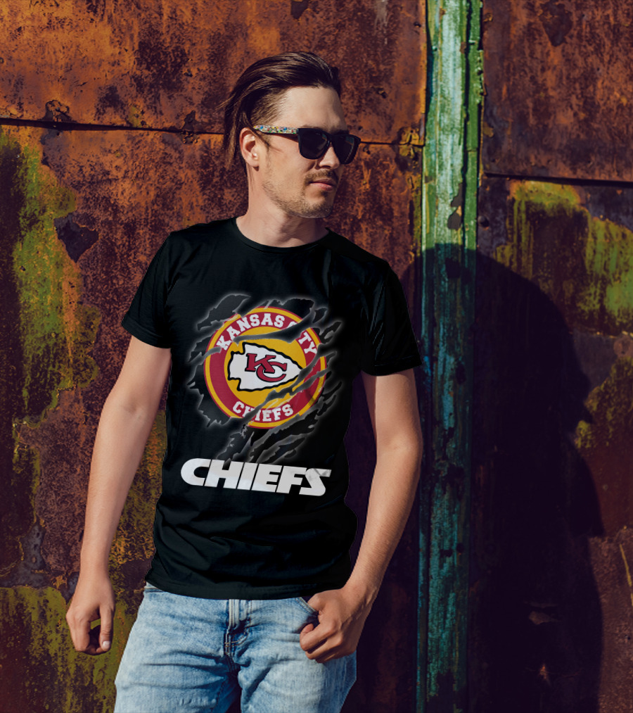 Kansas City Chiefs 08 Chiefs Logo Claw Marks T-Shirt