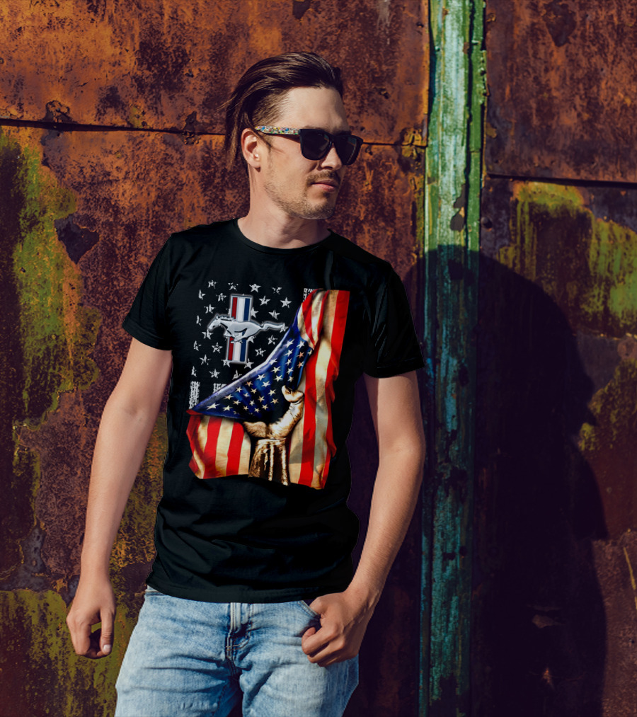 Mustang 04 American Flag Stars And Stripes Horse T-Shirt