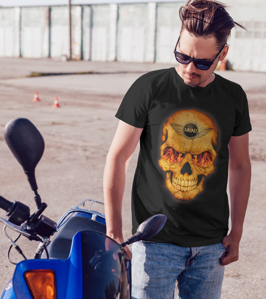 Flaming Skull Mini Logo Eyed T-Shirt