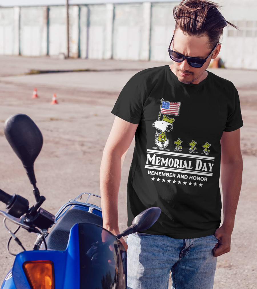 Snoopy Woodstock American Flag Memorial Day Remember And Honor T-Shirt