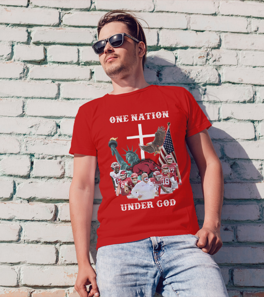 ONE NATION UNDER GOD Arkansas Razorbacks Football Liberty Statue Eagle Flag T-Shirt
