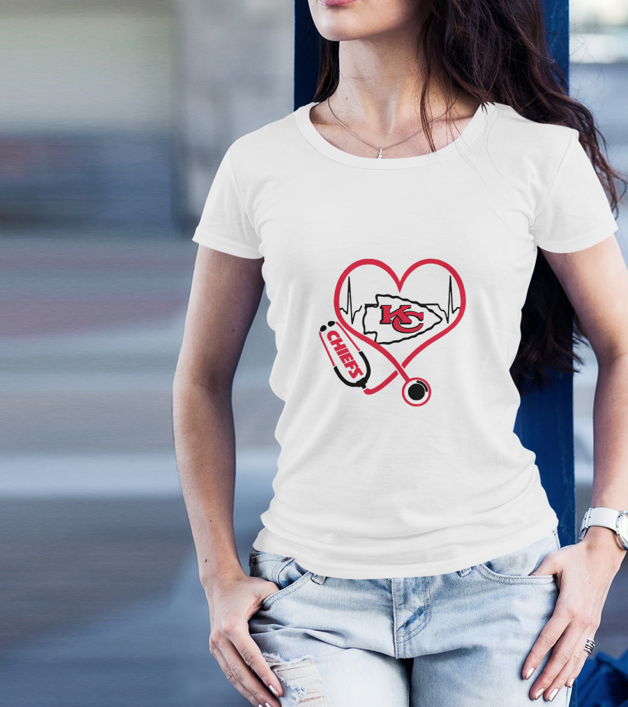 Stethoscope Heartbeat Kansas City Chiefs Nurse T-Shirt
