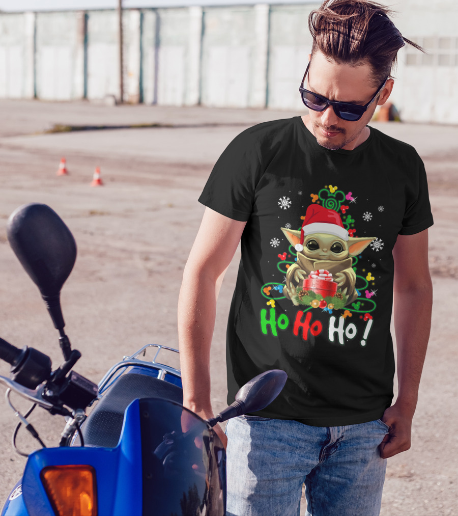 Ho Ho Ho Baby Yoda Christmas Santa Hat Gift Snowflakes T-Shirt