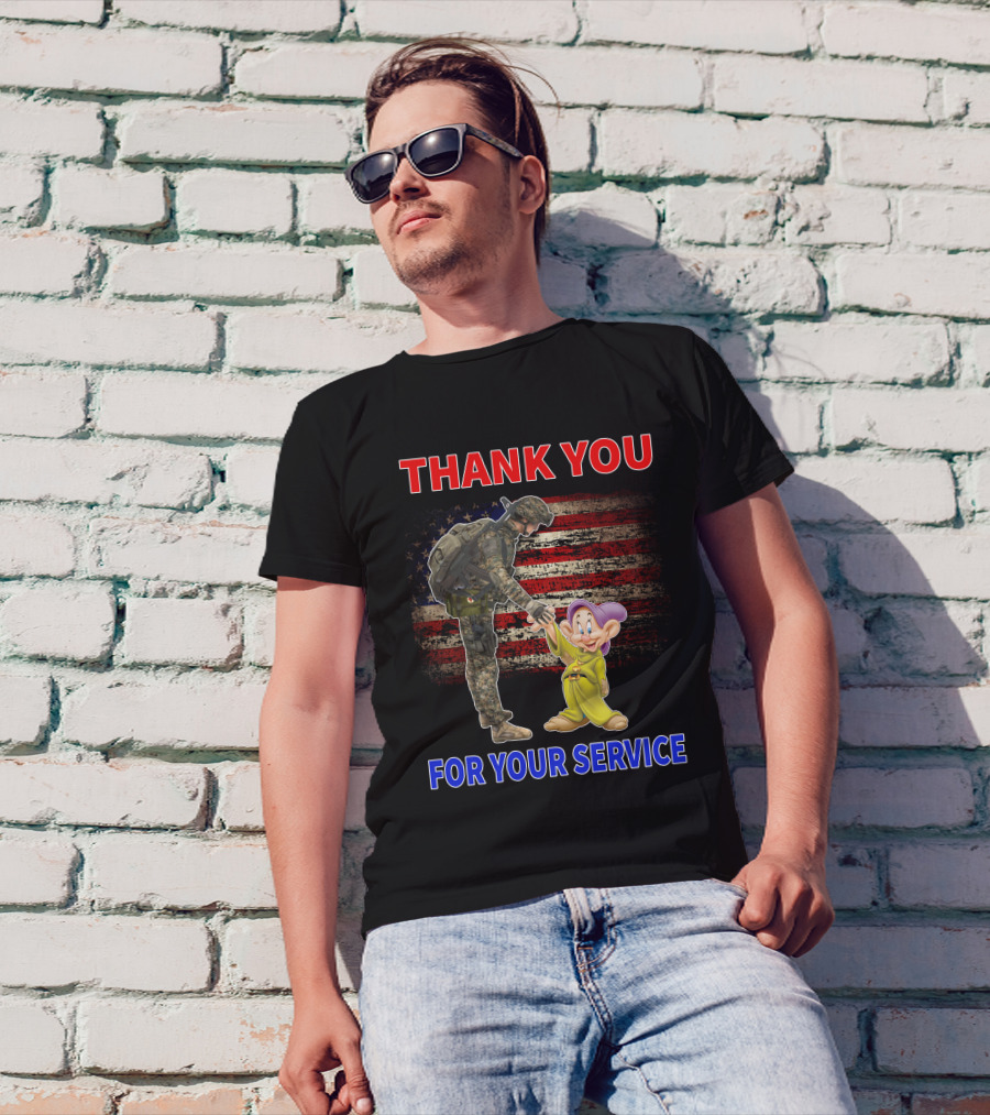 Thank You For Your Service With Soldier And Dopey American Flag Background T-Shirt