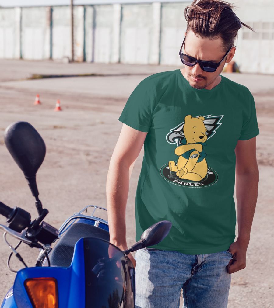 Philadelphia Eagles Winnie The Pooh Sitting In Front Of Team T-Shirt