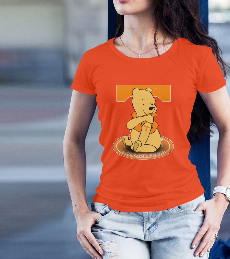 Tennessee Volunteers Winnie The Pooh Sitting With Orange T-Shirt And Big T T-Shirt