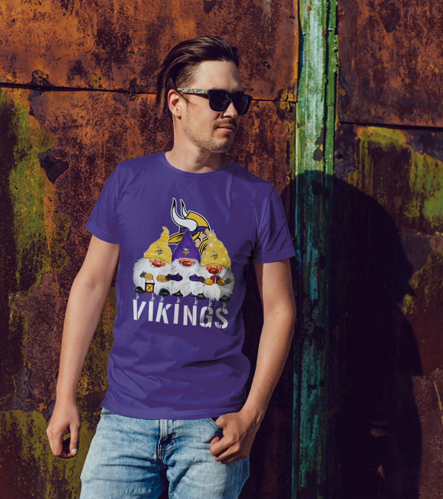 Minnesota Vikings Merry Christmas Happy Holidays Gnomes T-Shirt