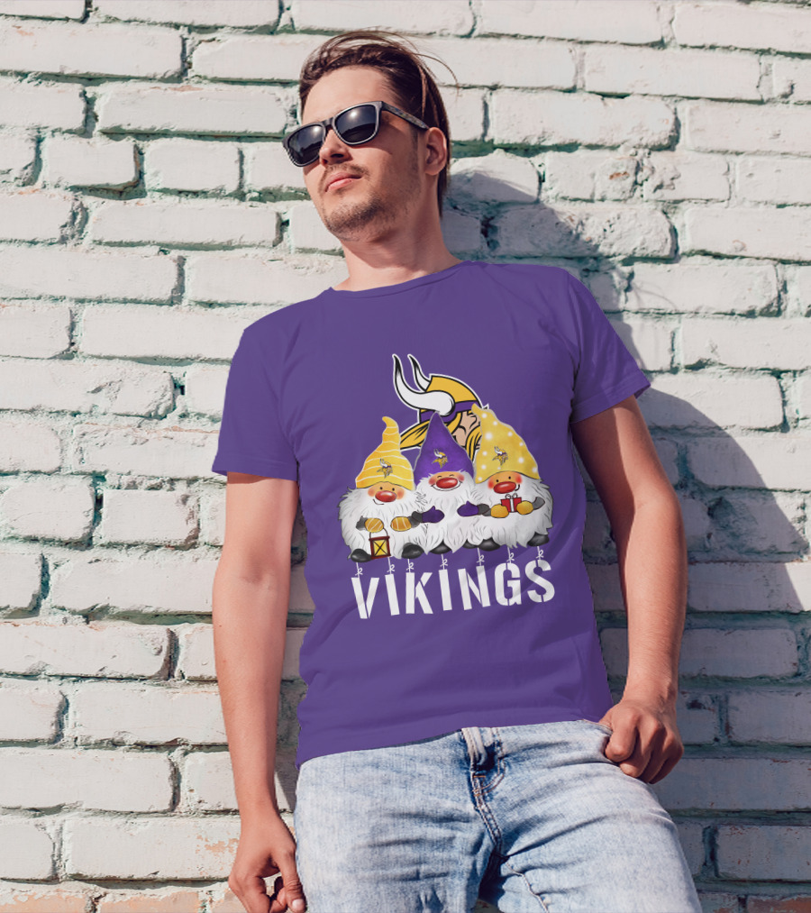 Minnesota Vikings Merry Christmas Happy Holidays Gnomes T-Shirt
