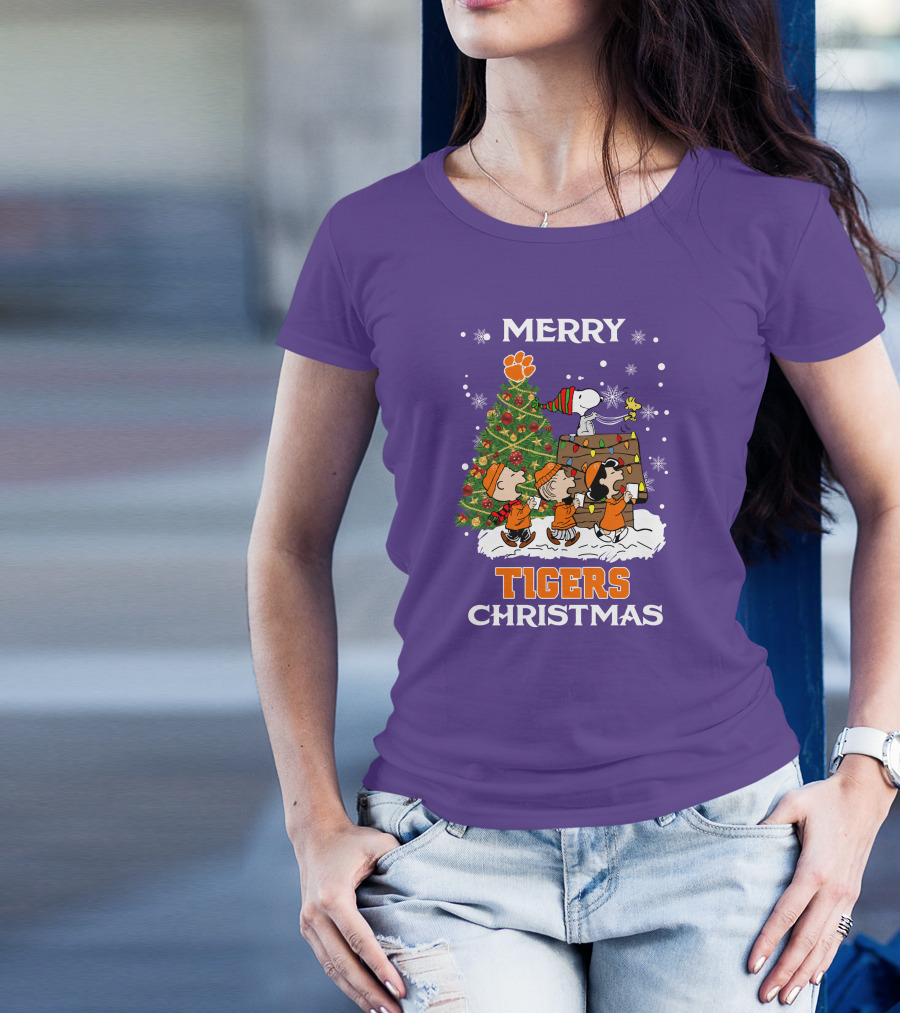 Merry Tigers Christmas Clemson The Peanut Christmas Tree T-Shirt