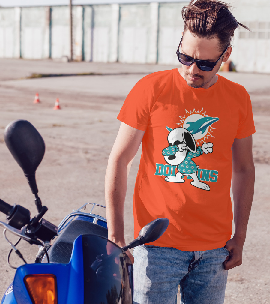 Miami Dolphins Snoopy Dabbing T-Shirt