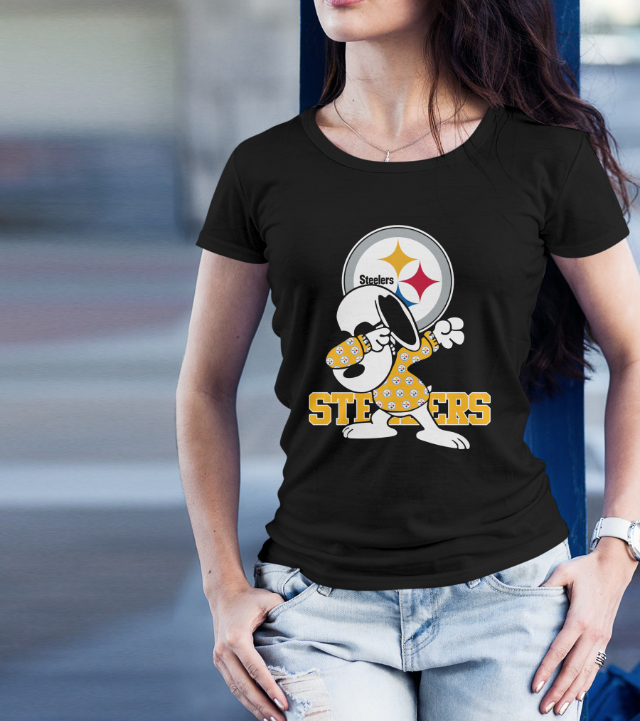 Pittsburgh Steelers Snoopy Dabbing Fan T-Shirt