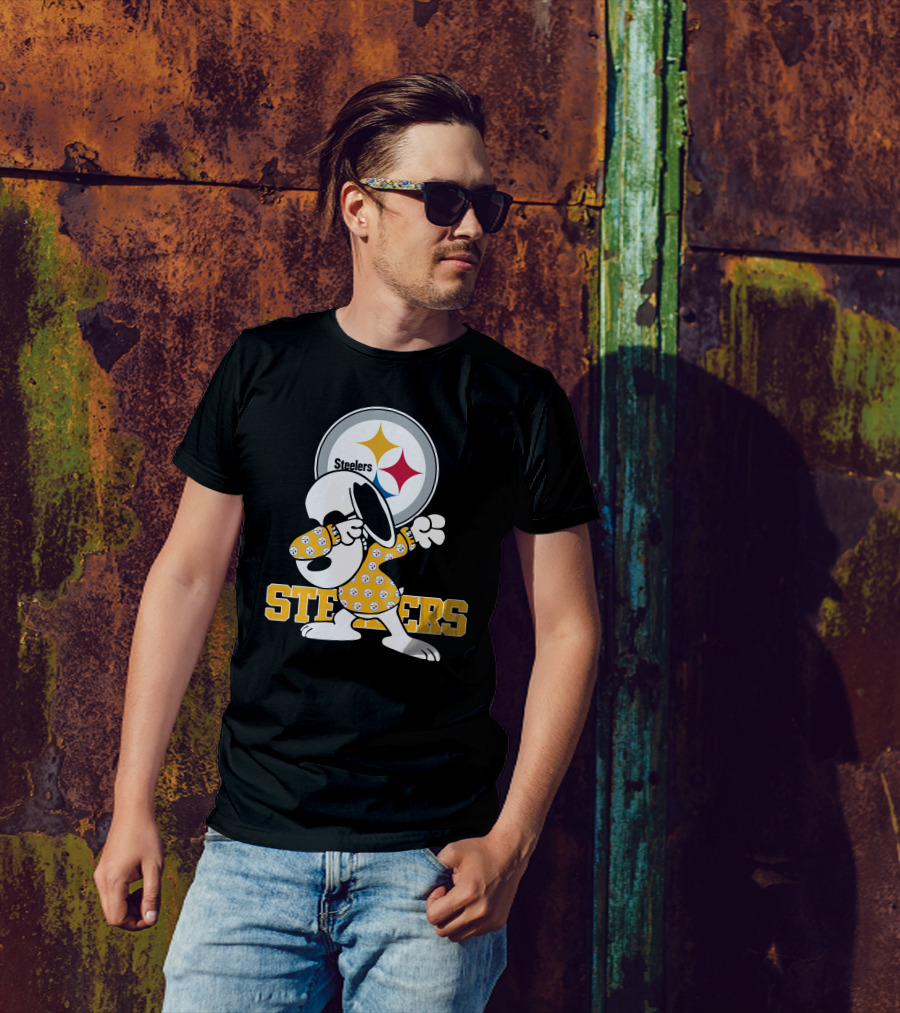Pittsburgh Steelers Snoopy Dabbing Fan T-Shirt