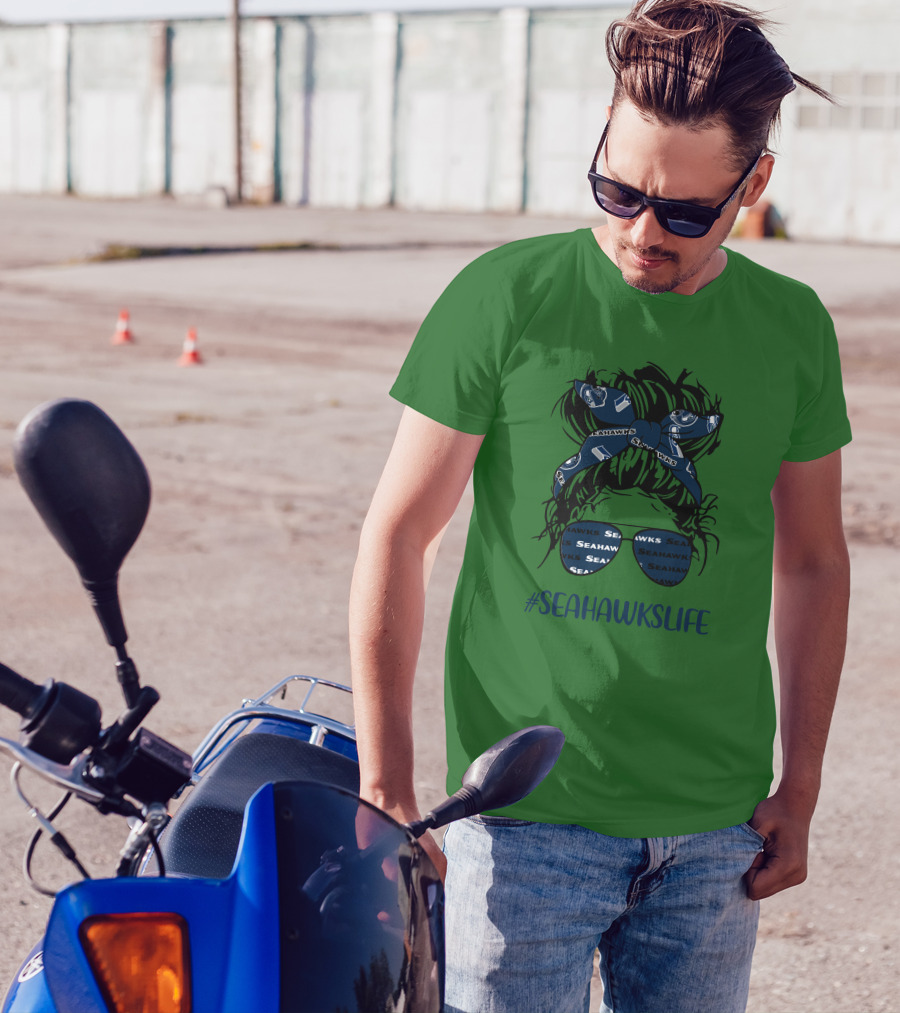 SEAHawksLife Messy Bun Girl With Headband And Glasses T-Shirt