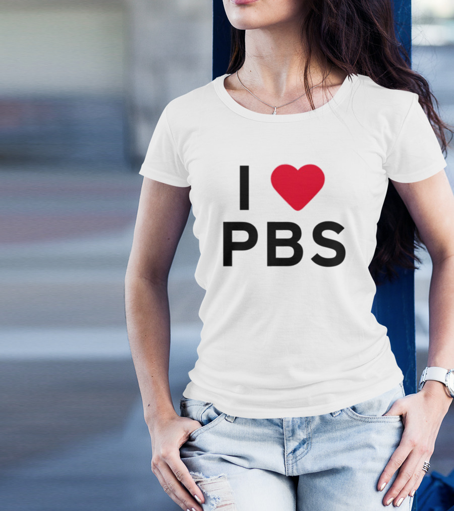 I Love PBS Classic Logo Heart Icon Fan Favorite T-Shirt