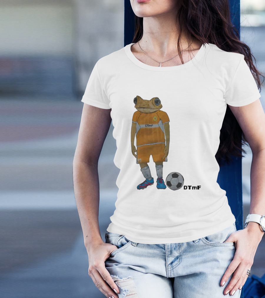 Dtmf 91 Frog Soccer Player With Ball T-Shirt