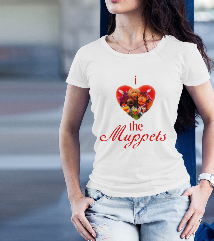 I Love The Muppets Characters Heart Group Image T-Shirt