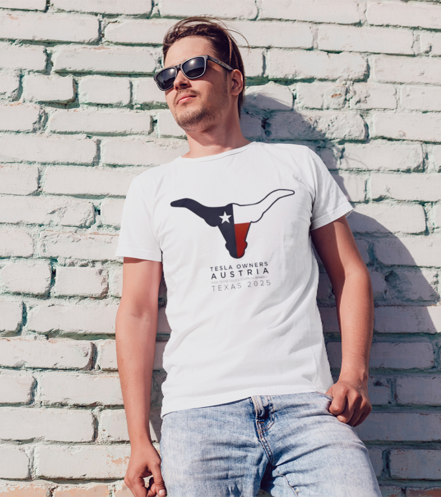 Tesla Owners Austria Texas 2025 Tour Longhorn Star Outline Logo T-Shirt